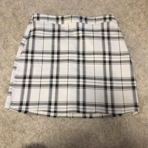 Black and white plaid skirt